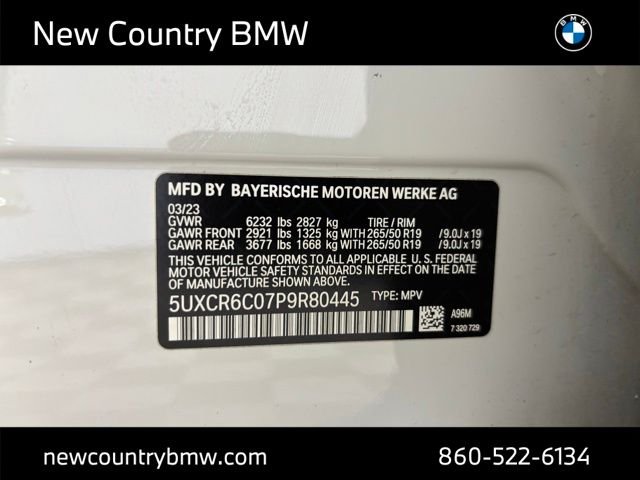 Used 2023 Mineral White Metallic BMW xDrive40i image 25