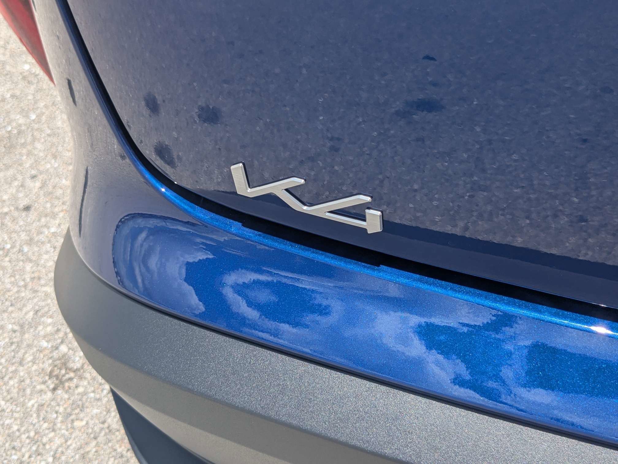 New 2026 Deep Sea Blue Kia LXS image 13