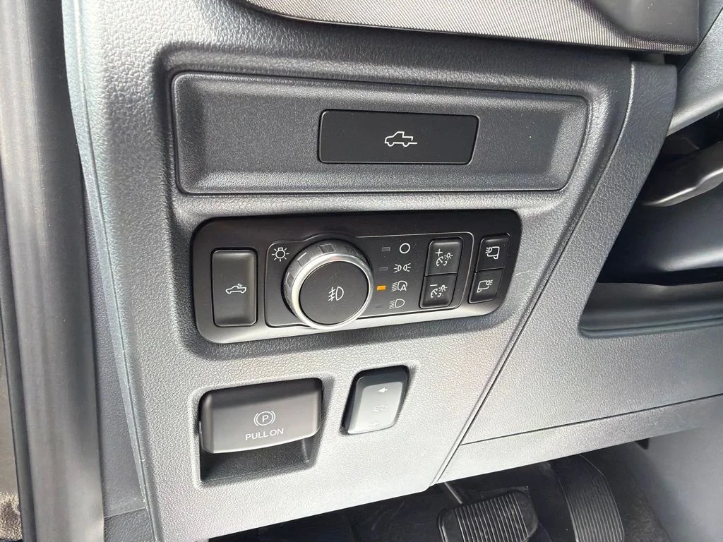 New 2026 Blue Ford Tremor image 35
