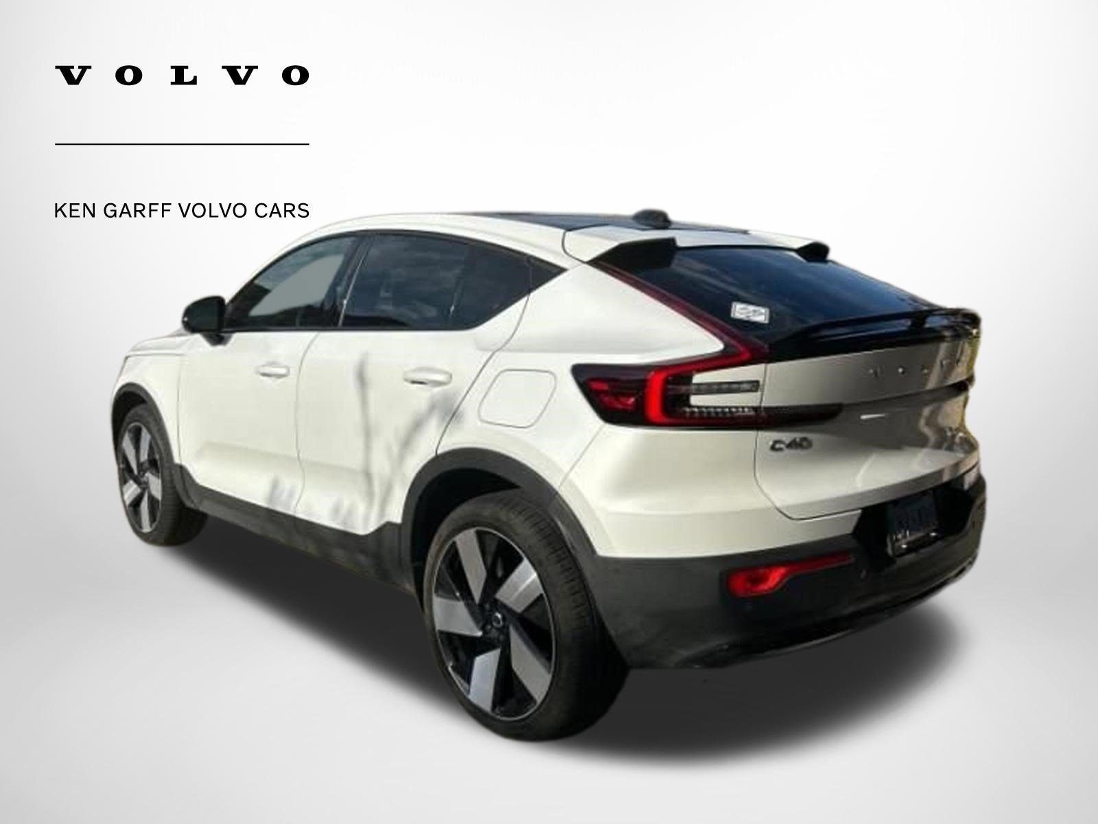 Certified Used 2023 Crystal White Volvo Ultimate image 8