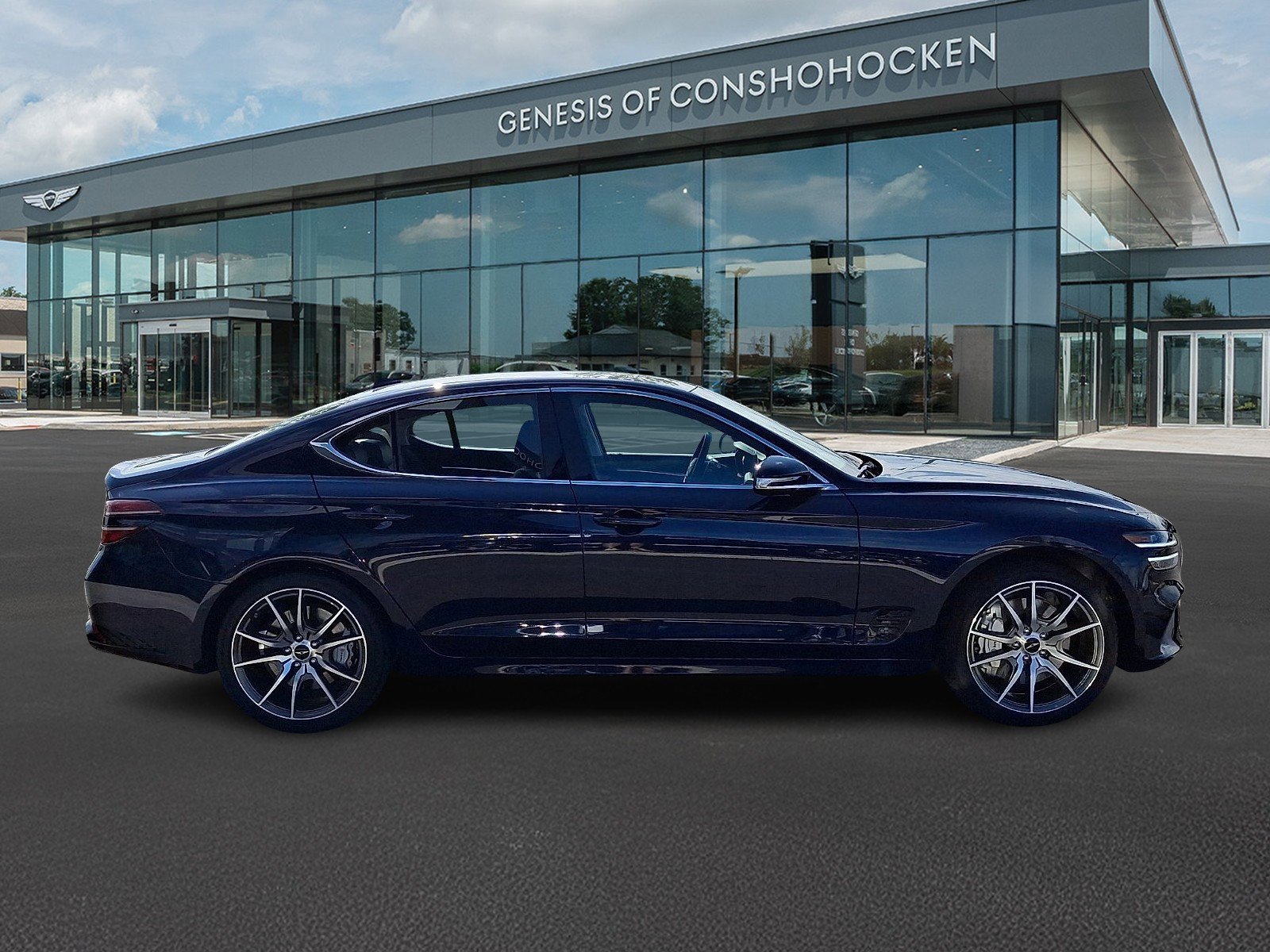 Certified Used 2026 Capri Blue Genesis 2.5T image 7