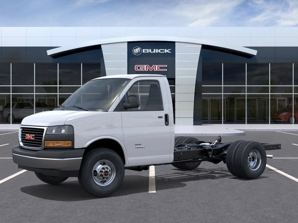 New 2026 Summit White GMC 1WT image 6