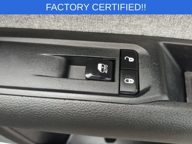 Used 2024 Gray Jeep Latitude image 34
