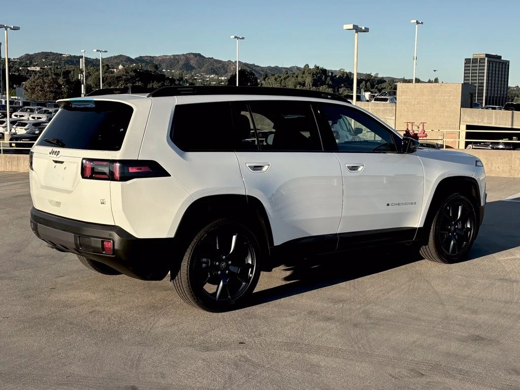 New 2026 Bright White Clearcoat Jeep 85th Anniversary Edition image 4