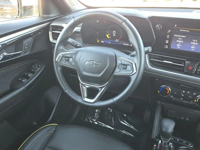 Used 2024 Black Chevrolet ACTIV image 33