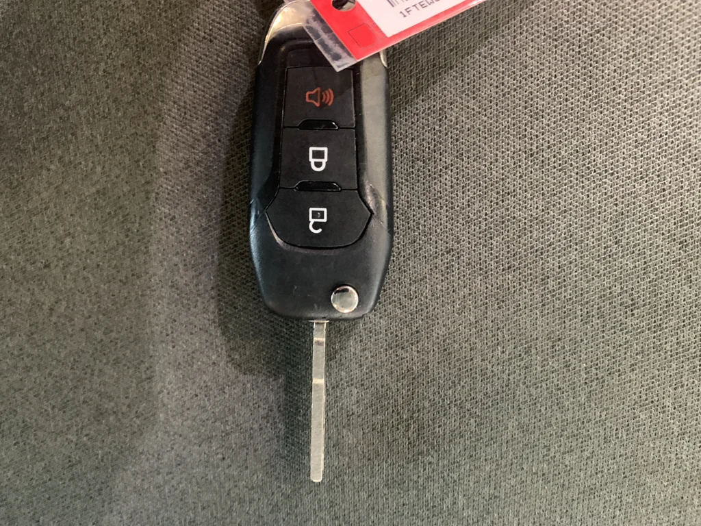 Used 2025  Ford XLT image 26