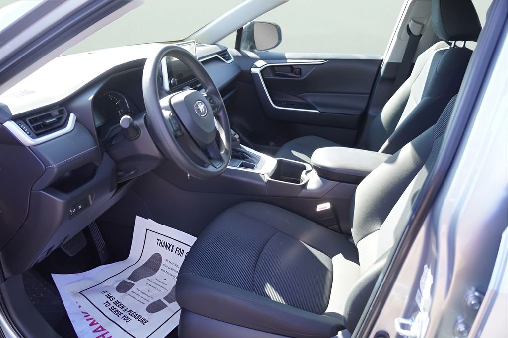 Used 2025 Silver Sky Metallic Toyota LE image 14