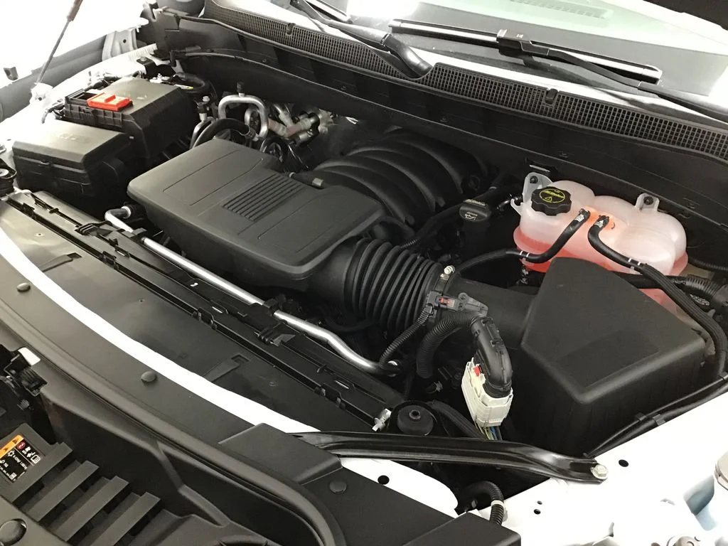 2026 Chevrolet Tahoe LS - Photo 28