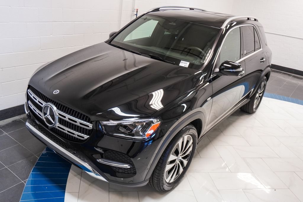 Used 2025 Black Mercedes-Benz GLE 450e image 44