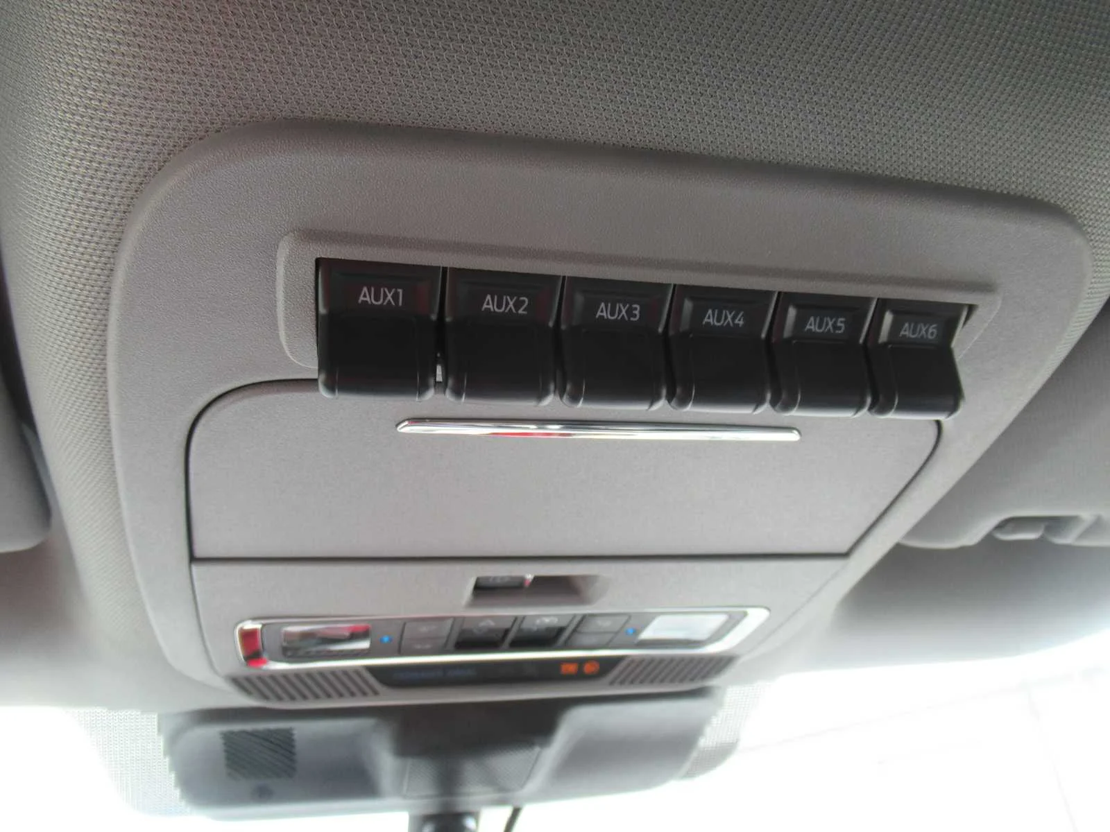 Certified Used 2026 Agate Black Ford LARIAT image 35
