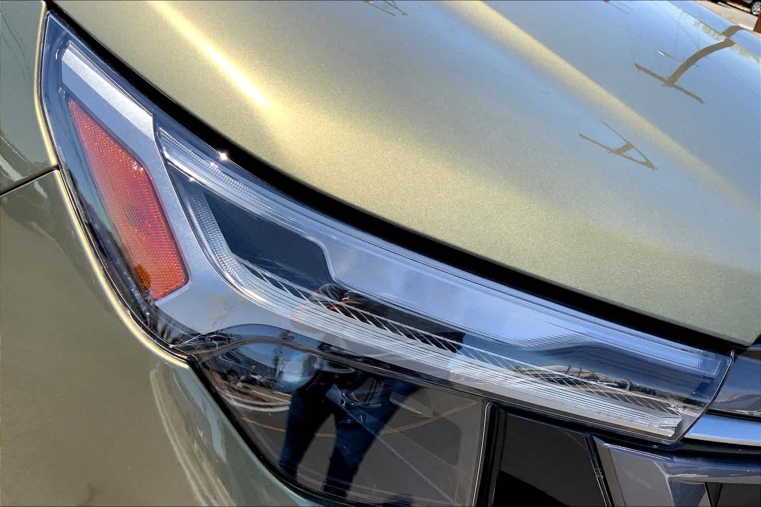 2025 Subaru Forester Limited - Photo 13