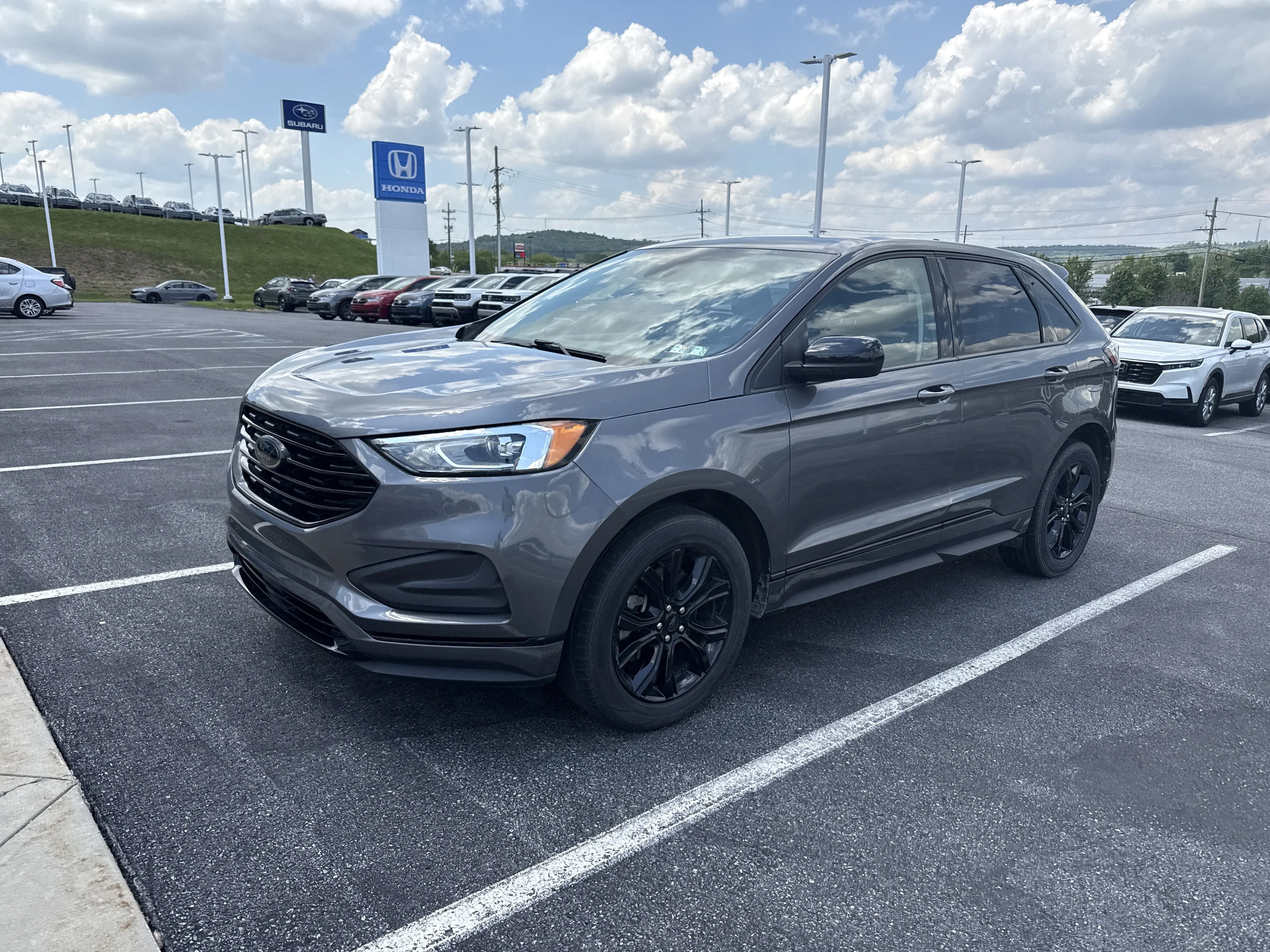 2022 Ford Edge SE AWD's photo