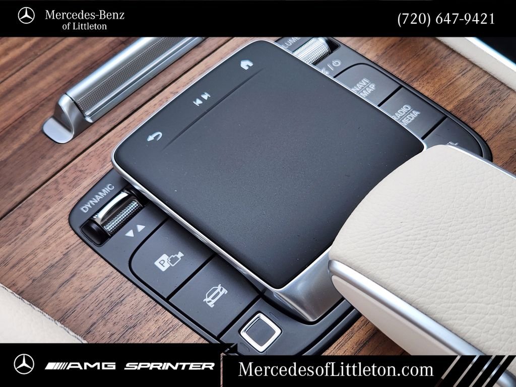 New 2026 Black Mercedes-Benz GLE 580 image 21
