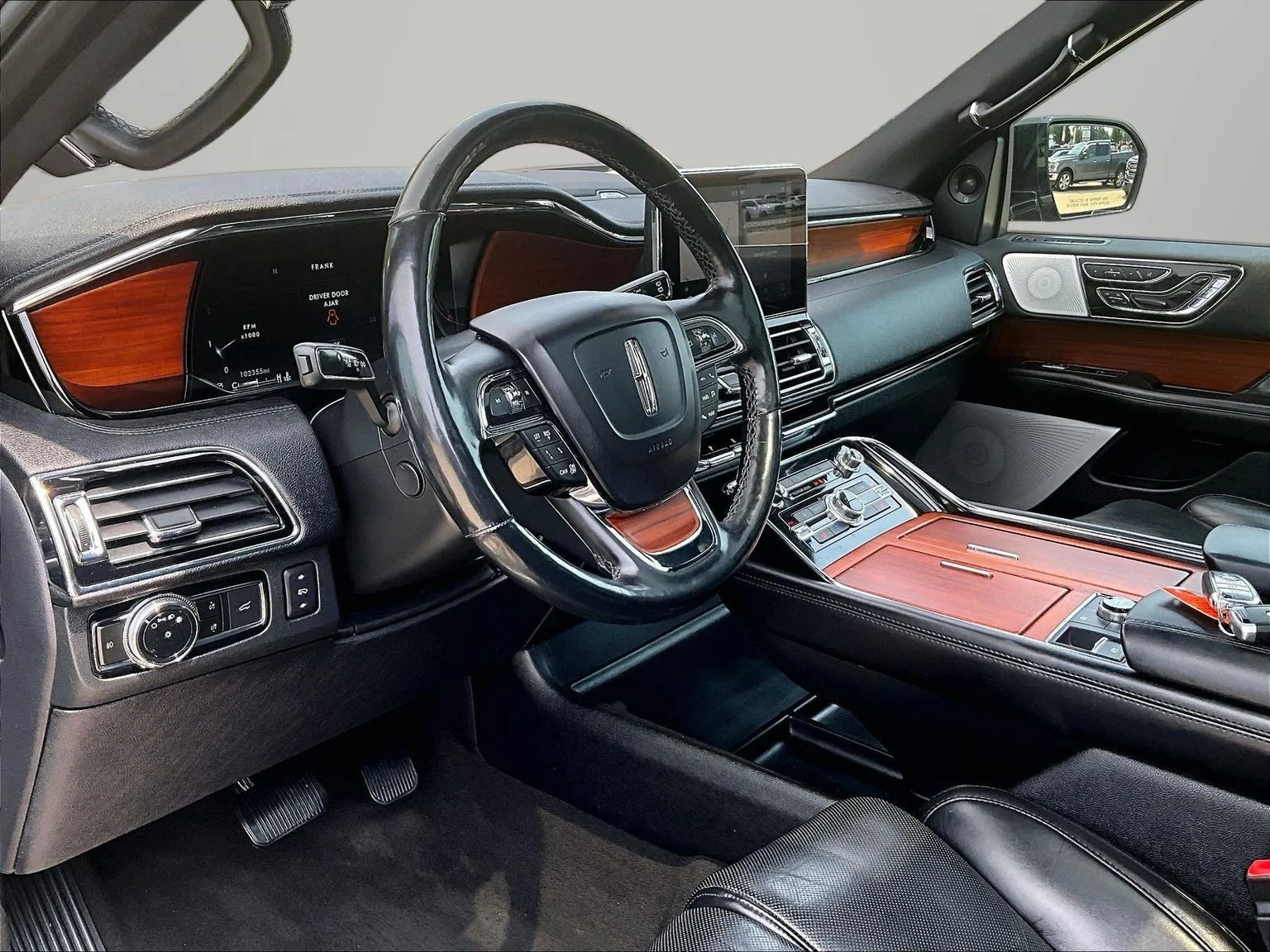 Used 2020 Black Lincoln Reserve image 14