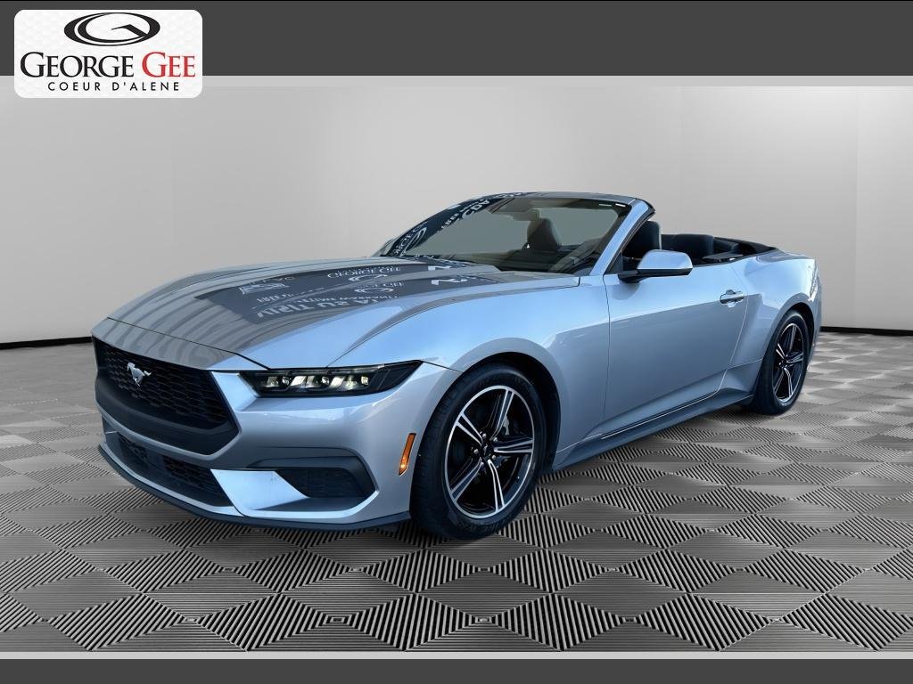 Used 2025 Iconic Silver Metallic Ford EcoBoost Premium image 1