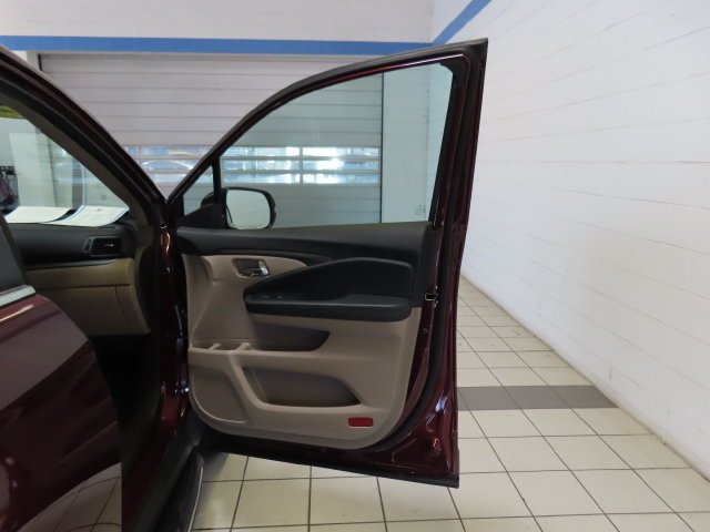 Used 2021 Deep Scarlet Pearl Honda 2WD EX-L image 32