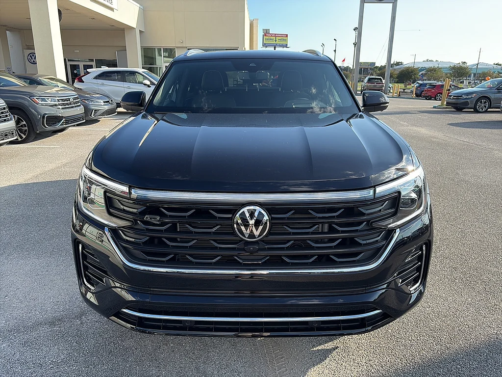 New 2026 Deep Black Pearl Volkswagen 2.0T SEL Premium R-Line 4MOTION image 8