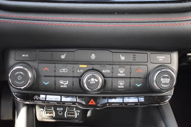 2025 Dodge Durango GT - Photo 34