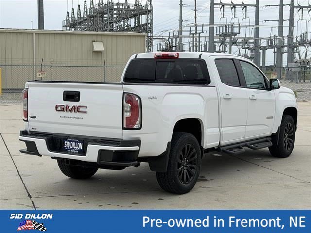 Used 2022 Summit White GMC 4WD Elevation image 4