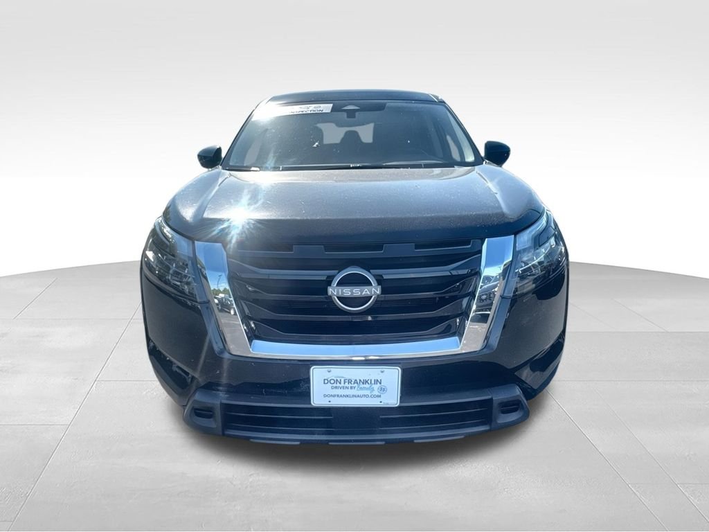 Certified Used 2023 Black Nissan S image 3