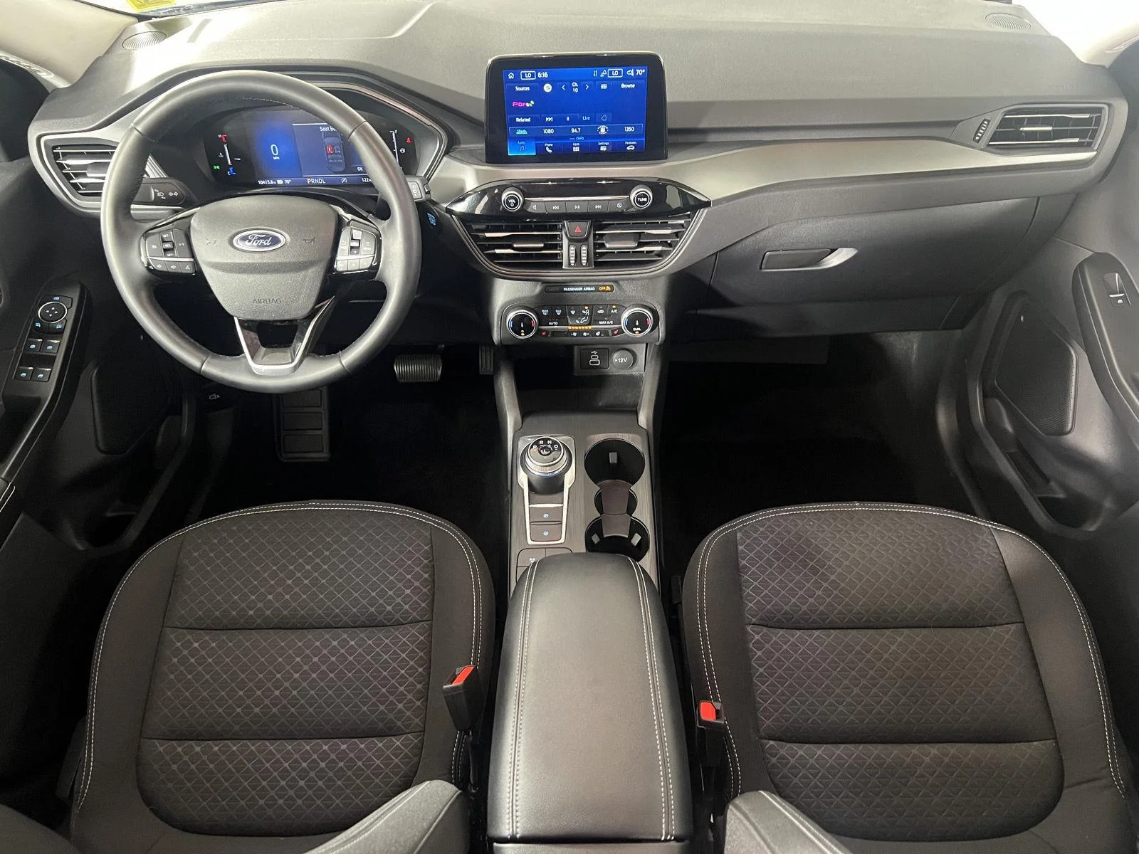 Used 2025 Vapor Blue Ford  image 30