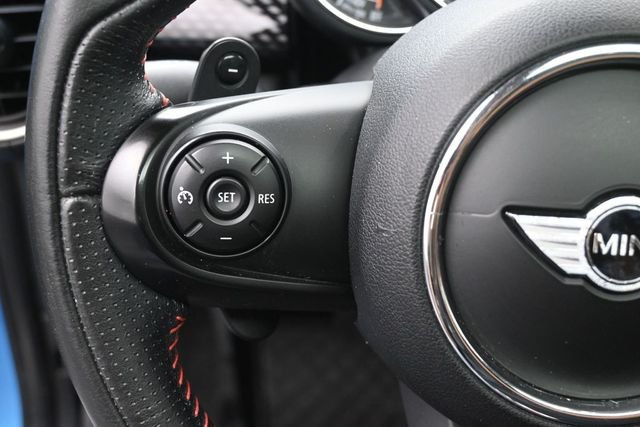 Used 2015 Blue MINI Base image 3