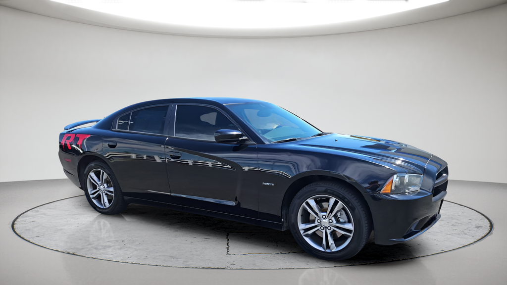 Used 2014 Black Dodge R/T image 2