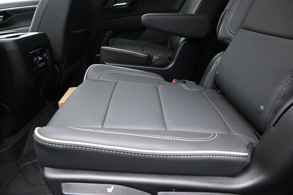 2026 Chevrolet Tahoe Premier - Photo 16