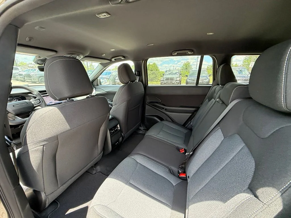 New 2026 41 Jeep Laredo image 23
