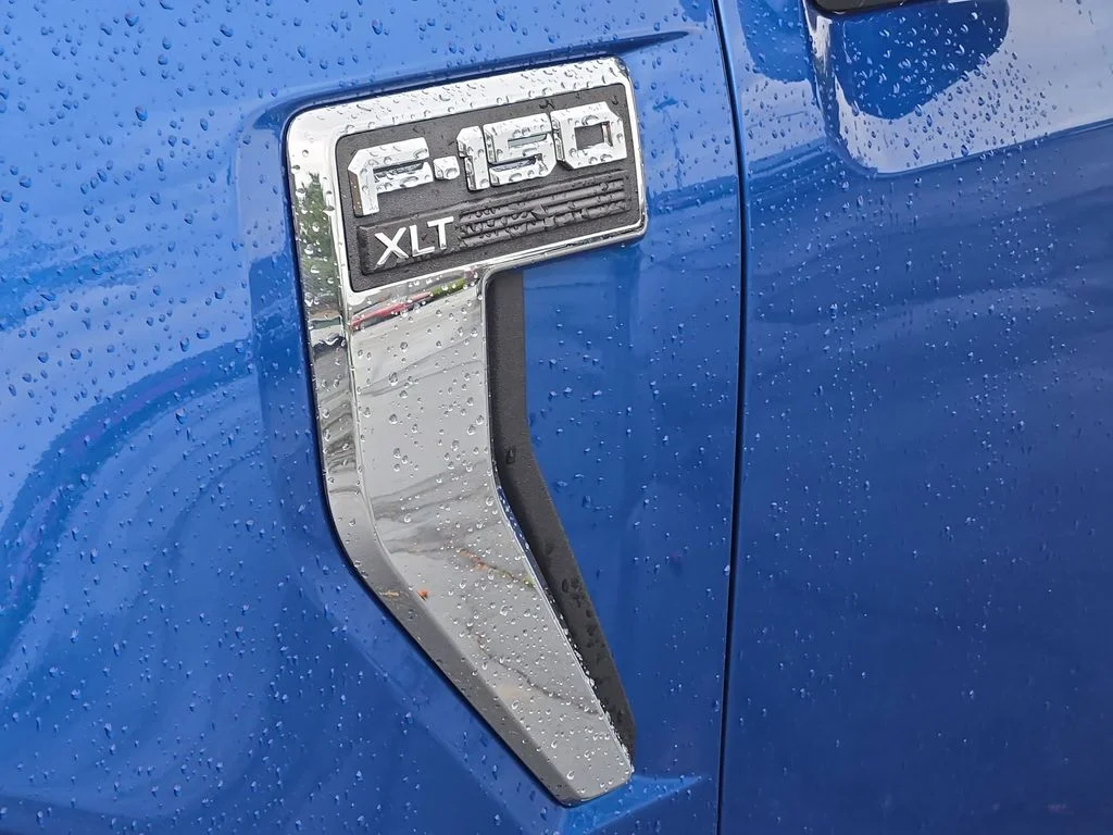 Used 2024 Blue Ford XLT image 20