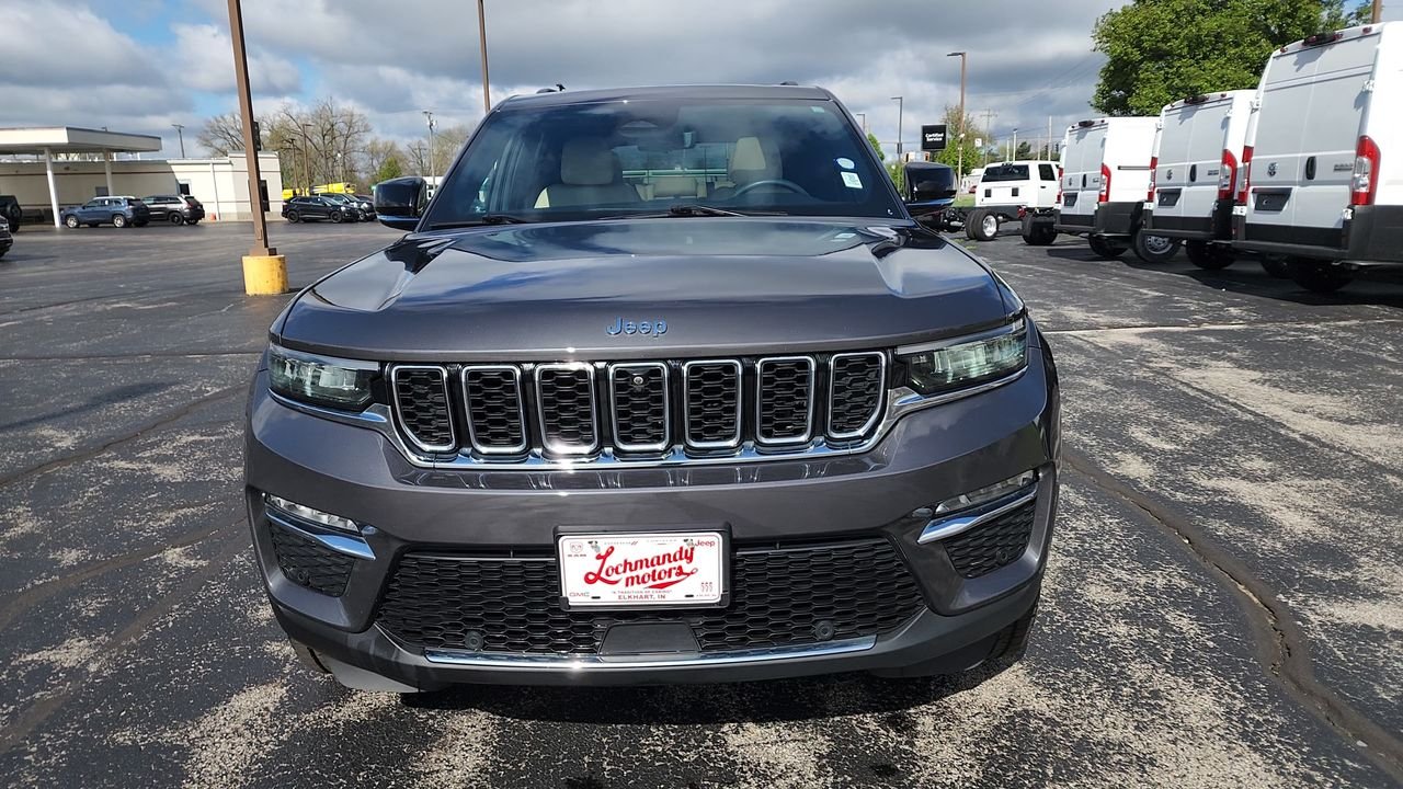Used 2023 Baltic Gray Metallic Clearcoat Jeep Limited image 3