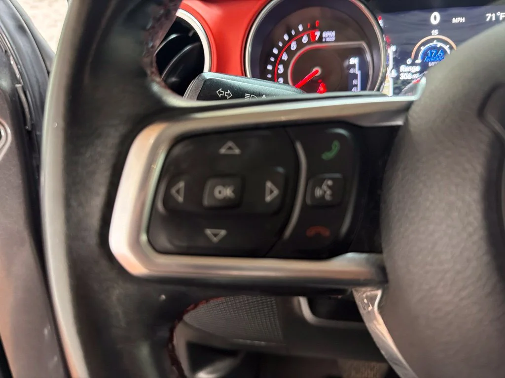 Used 2018 Granite Crystal Metallic Clearcoat Jeep Unlimited Rubicon image 21