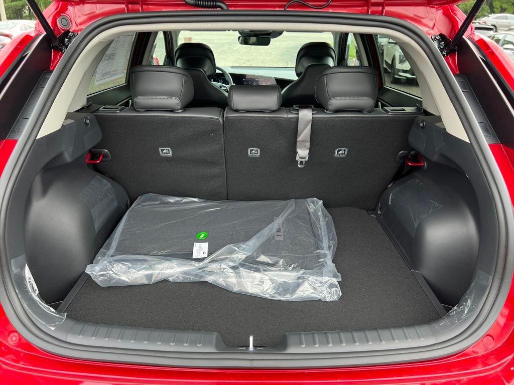 2025 Kia Niro EX Touring - Photo 31