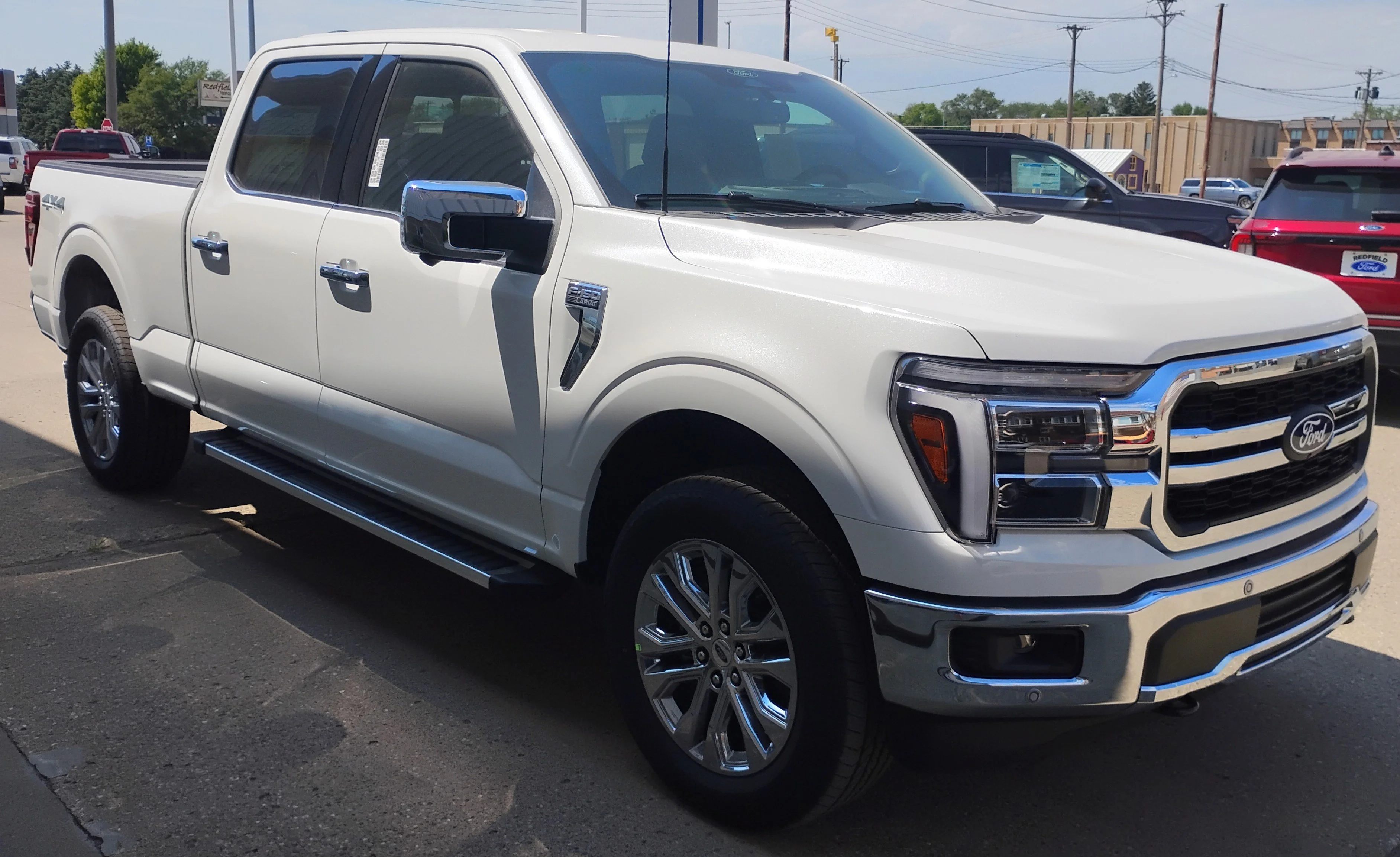 New 2026 Star White Metallic Tri-Coat Ford Lariat® image 4