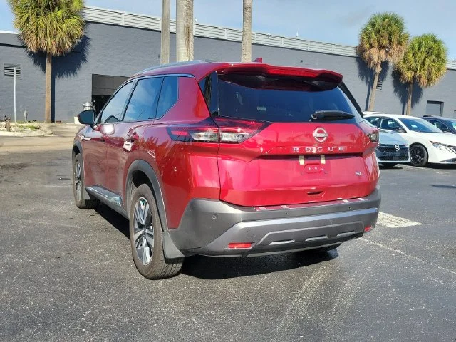 Certified Used 2023 Red Nissan SL image 6