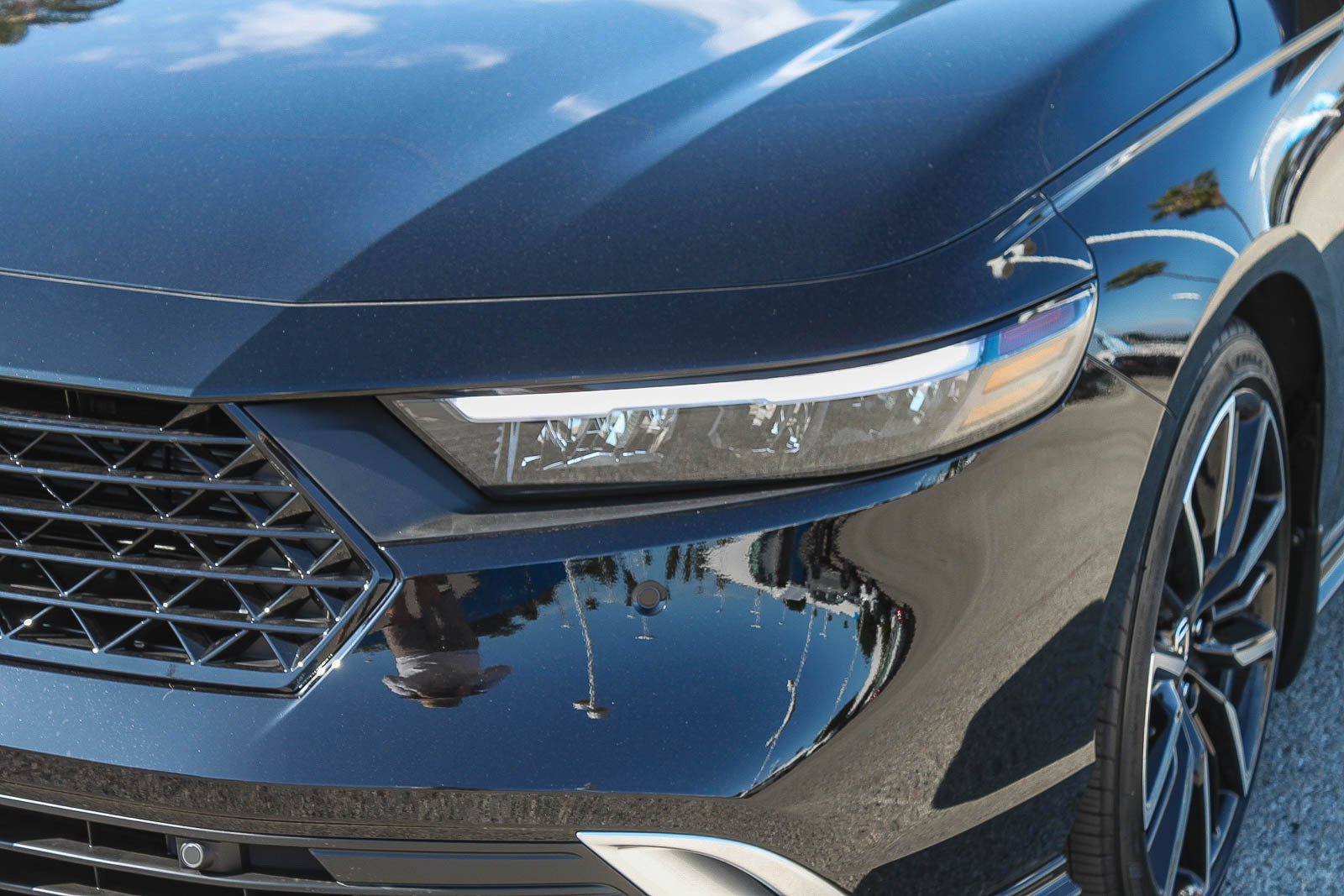New 2026 Crystal Black Pearl Honda Touring image 4