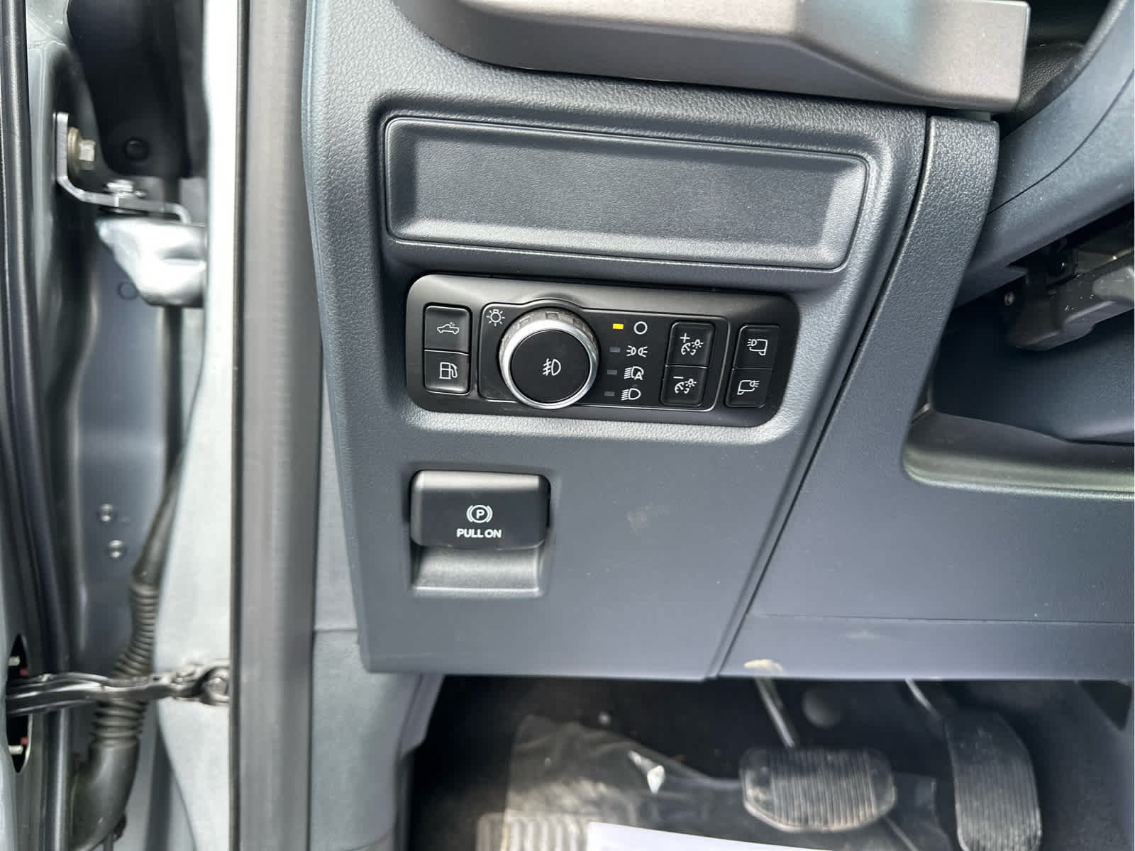 2025 Ford F-150 XLT - Photo 19