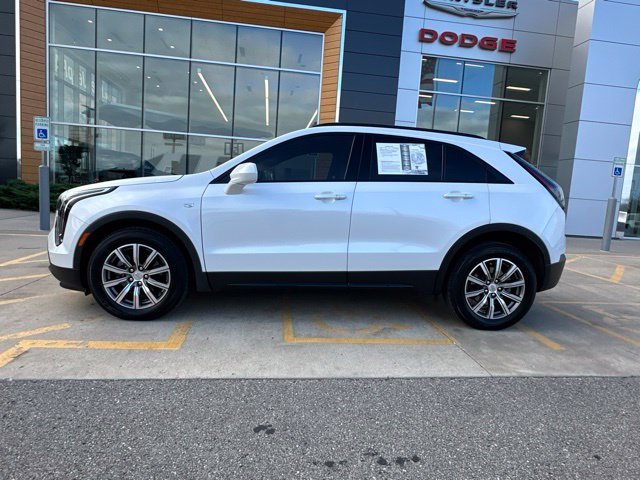 Used 2019 Cadillac XT4 Sport with VIN 1GYFZFR41KF229029 for sale in Kansas City