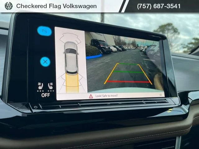 New 2026 White Volkswagen 2.0T SE w/Technology image 39