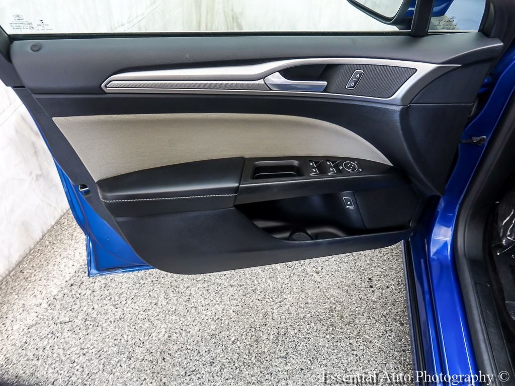 Certified Used 2018 Lightning Blue Ford S image 19
