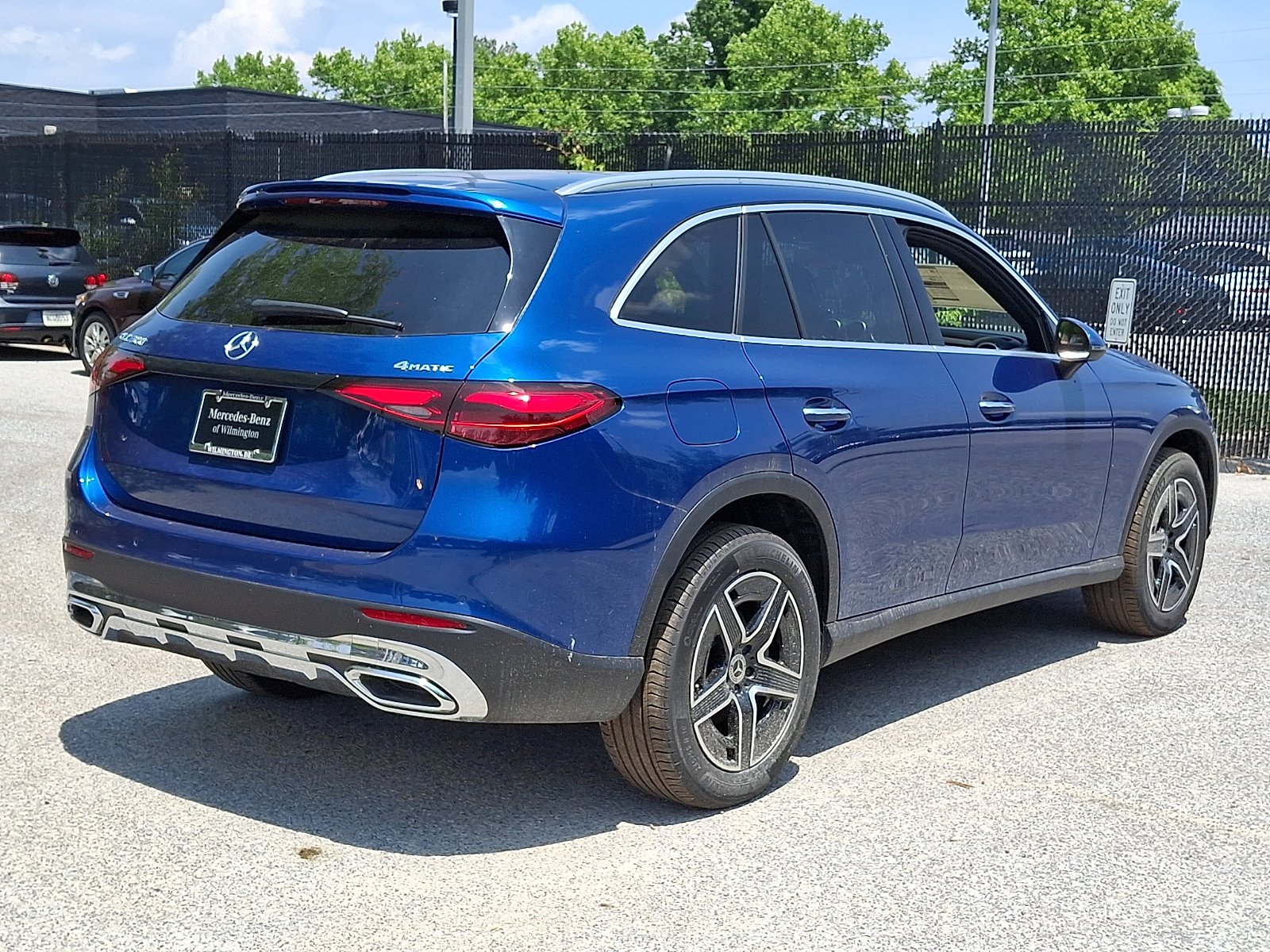 New 2026 Starling Blue Metallic Mercedes-Benz GLC 300 image 6