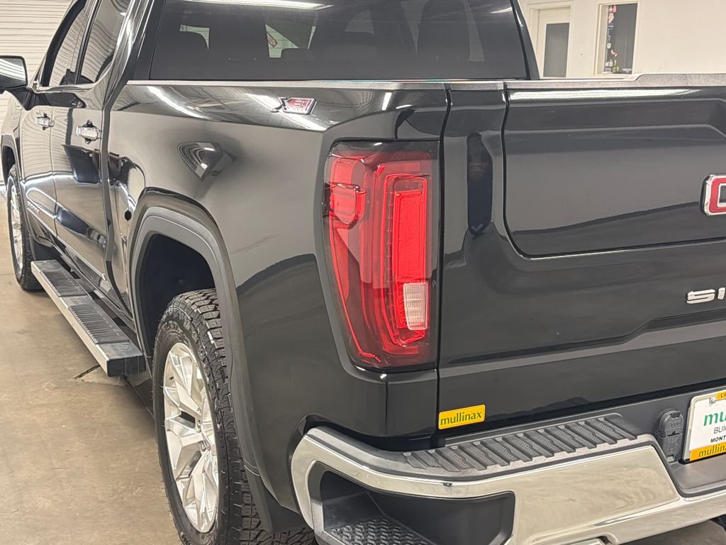 Used 2021 Black GMC SLT image 18