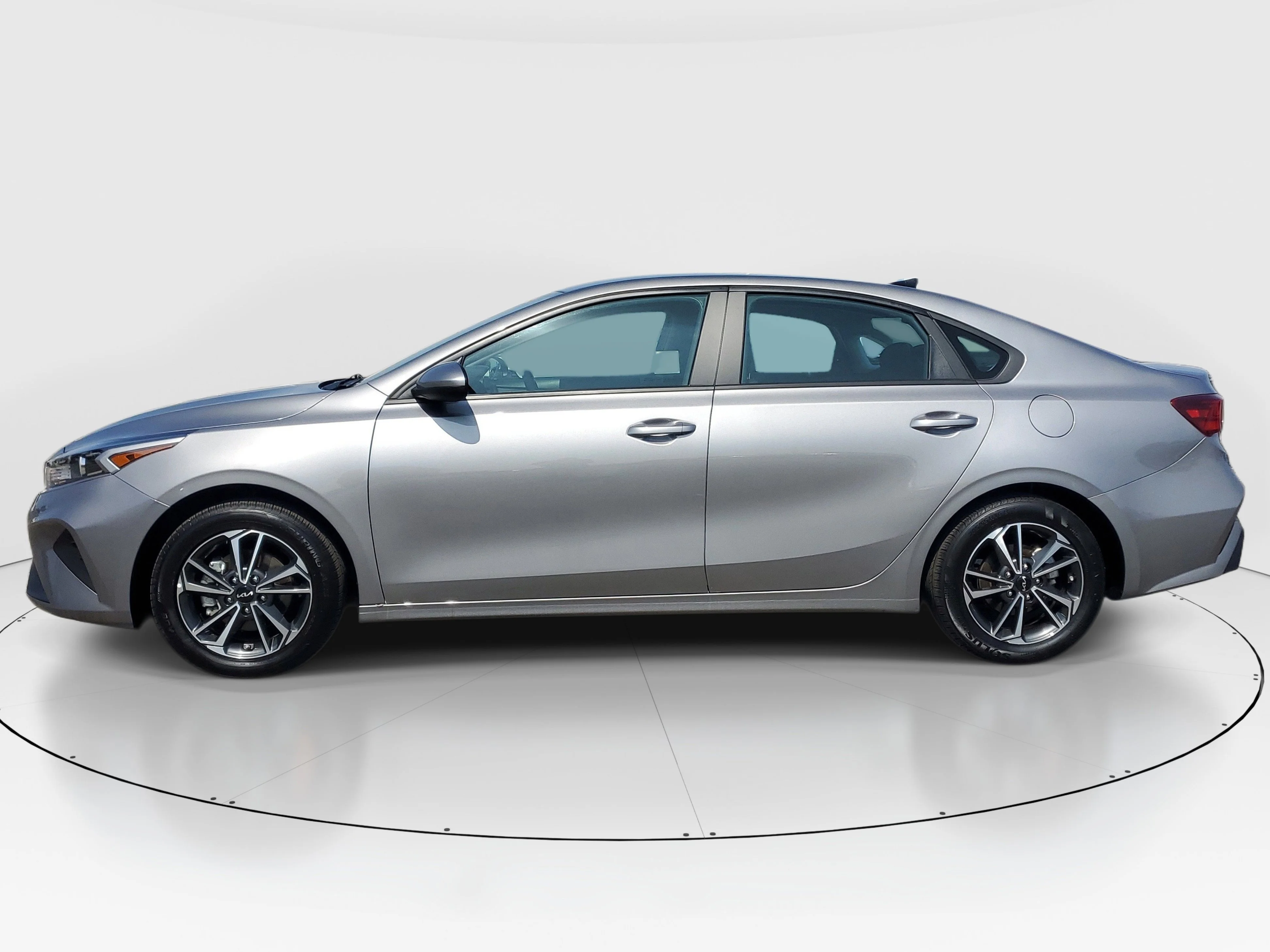 Certified 2024 Kia Forte LXS with VIN 3KPF24AD0RE730122 for sale in Fontana, CA