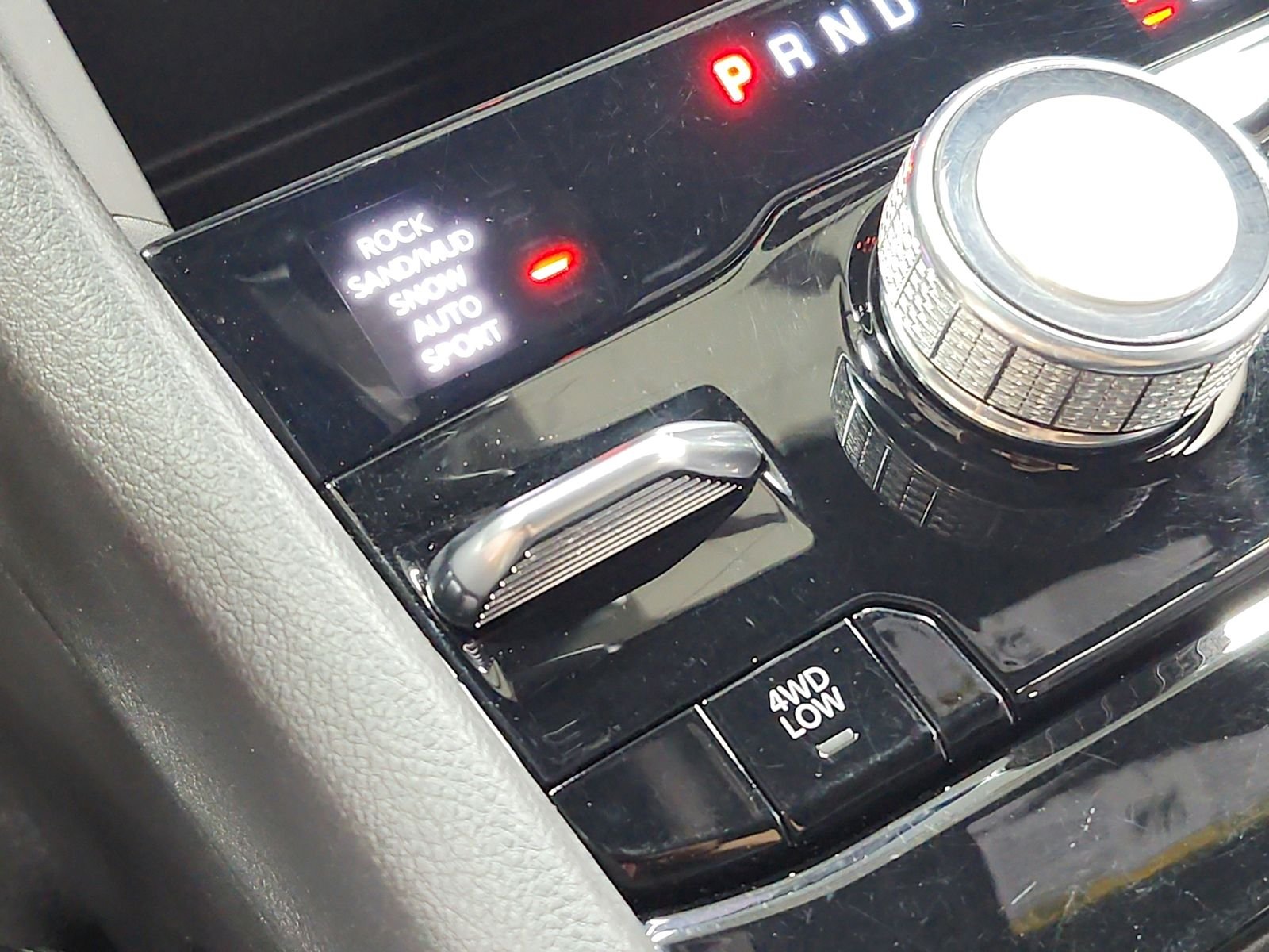 2023 Jeep Grand Cherokee Overland - Photo 29