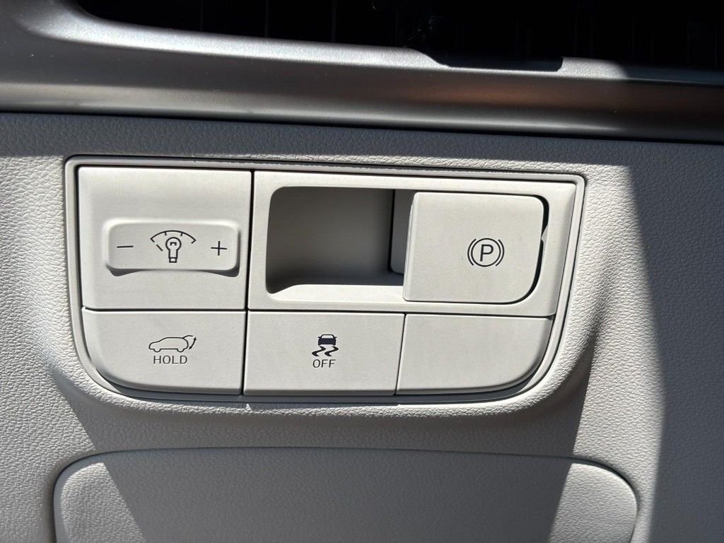 New 2026 Gray Hyundai Limited FWD image 32