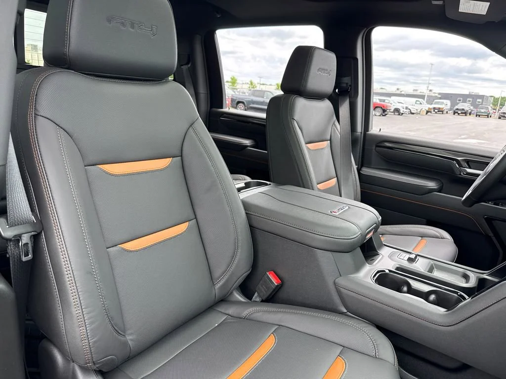 2026 GMC Sierra 2500HD AT4 - Photo 38