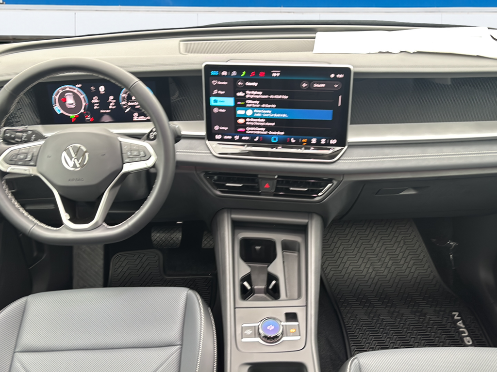 New 2026 Black Volkswagen 2.0T SE image 17