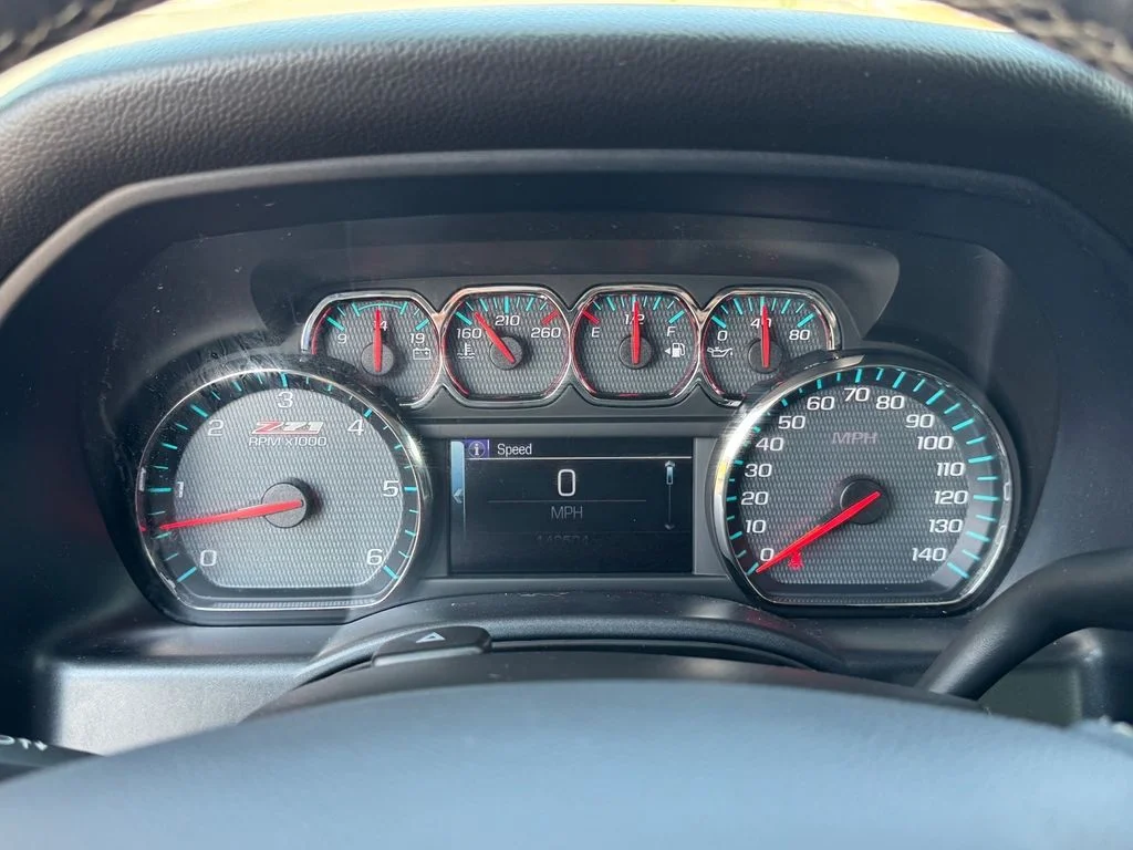 Used 2018 White Chevrolet LT image 18