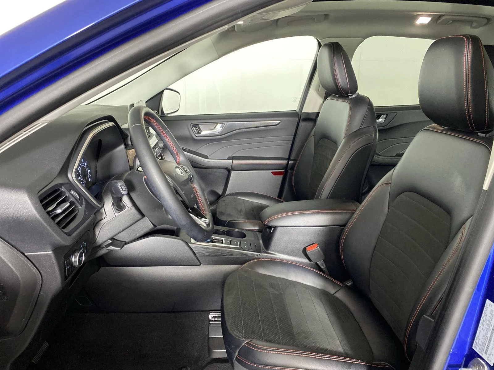 Used 2022 Atlas Blue Ford SEL image 10