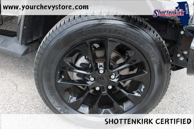 Used 2022 Black Jeep Overland image 10